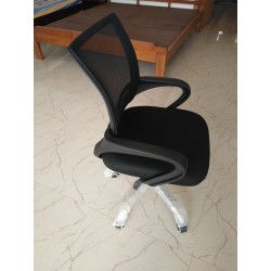 Home Office Computer Chair revolving with wheels in lahore